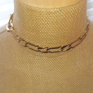 Gold Chain-Link Choker Necklace Bold Design